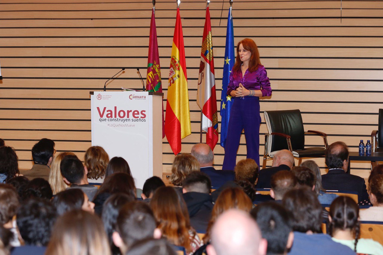 Presentación “Valores que construyen sueños” en la Cámara de Comercio