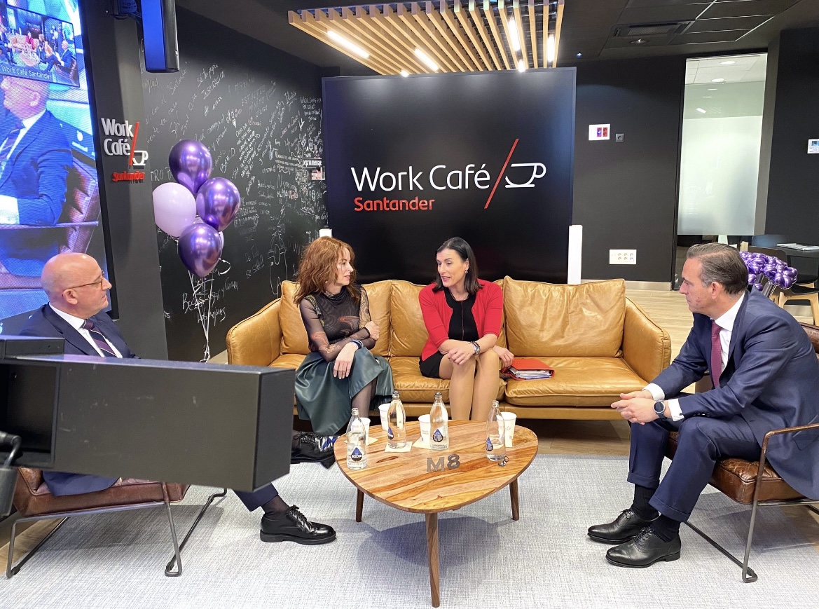 WorkCafé Santander #LoPrimeroEsAntes WorkCafé Santander #LoPrimeroEsAntes