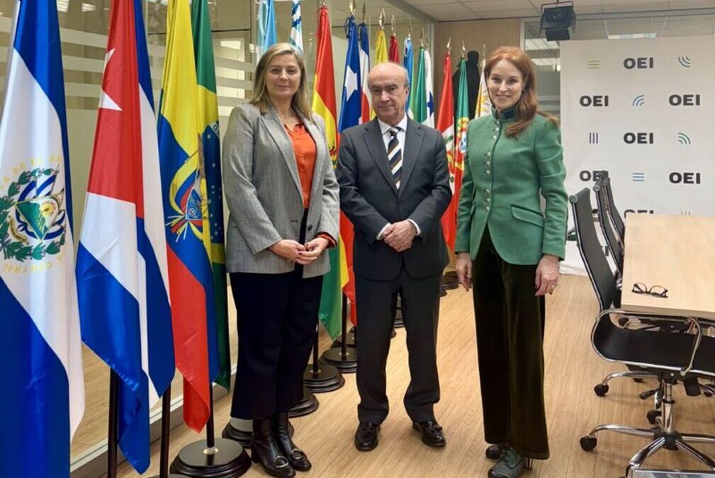 La OEI – Organización de Estados Iberoamericanos  impulsa #ChicasImparablesLATAM – Bogotá