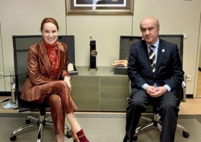 Reunión en la sede española del OEI